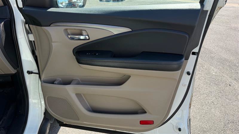 Used 2017 Honda Pilot EX-L image 28