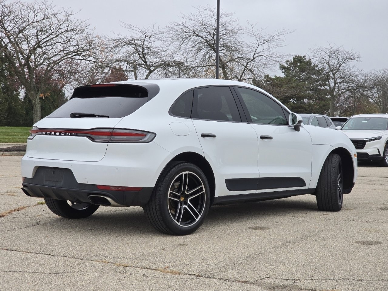 Used 2019 Porsche Macan image 16