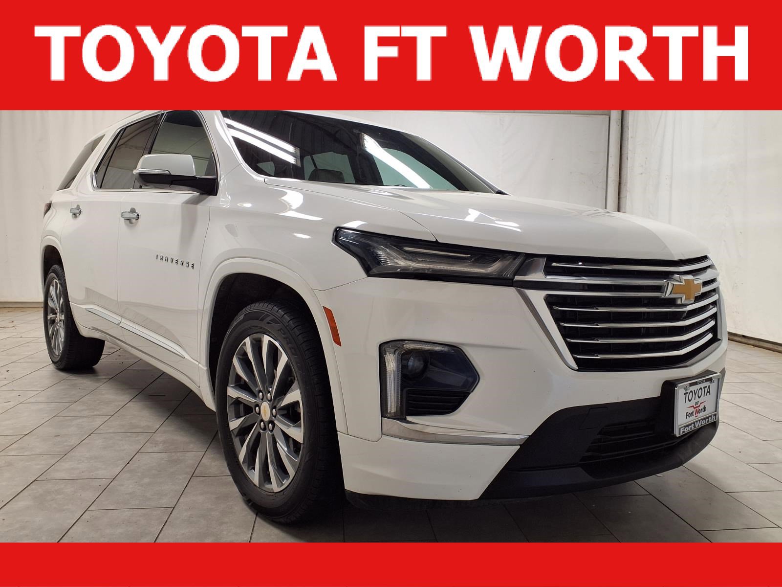 Used 2022 Chevrolet Traverse Premier w/ LPO, Floor Liner Package FWD image 1