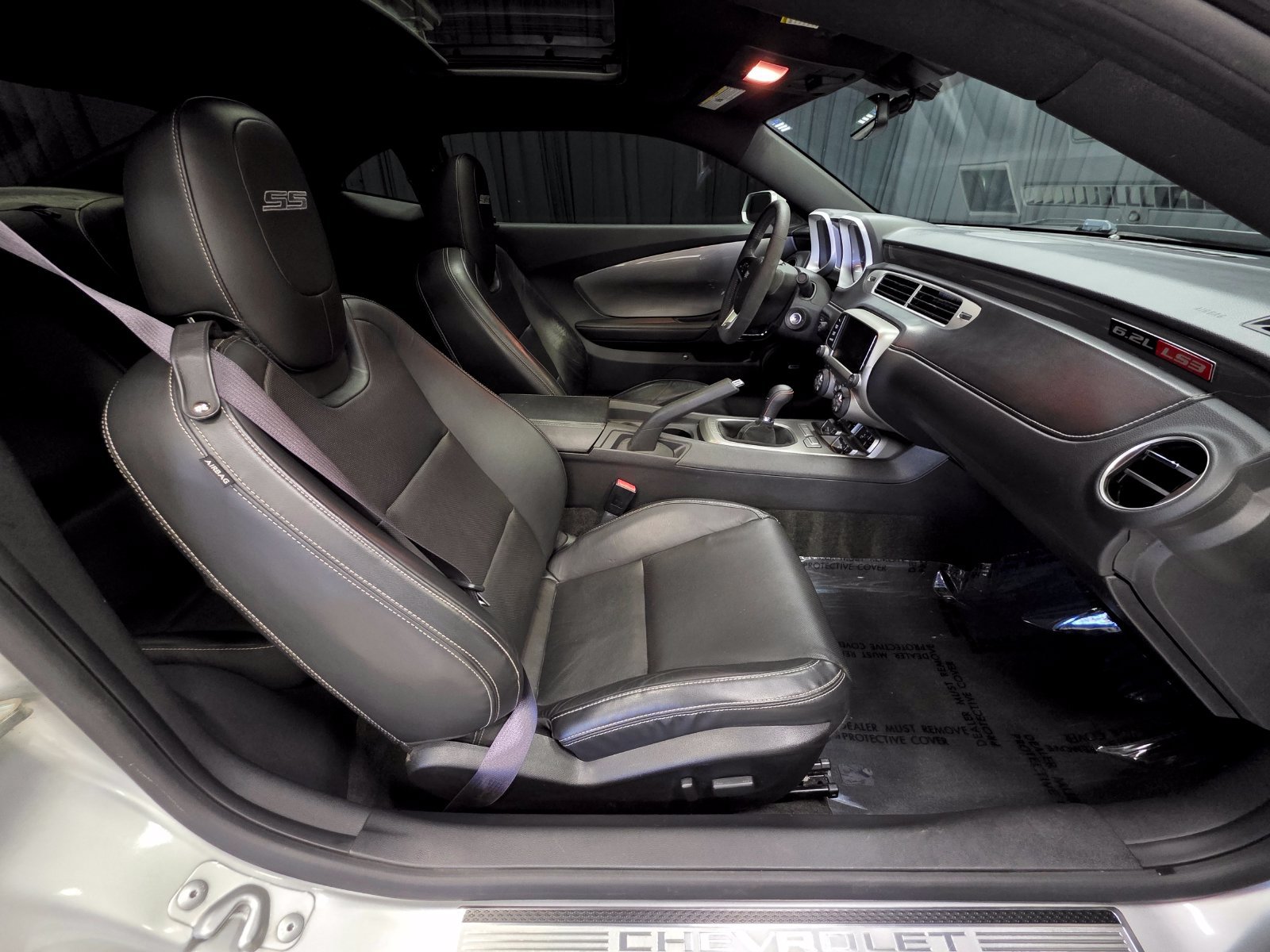 Used 2015 Chevrolet Camaro SS w/ SS Performance Package RWD image 31