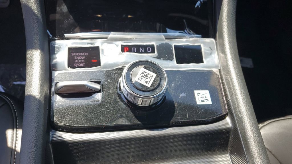 New 2025 Jeep Grand Cherokee L Limited w/ Black Appearance Package image 28