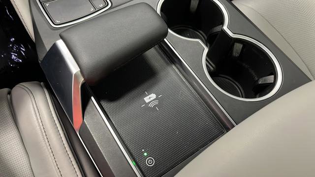 Used 2022 Acura MDX SH-AWD w/ Advance Package image 32