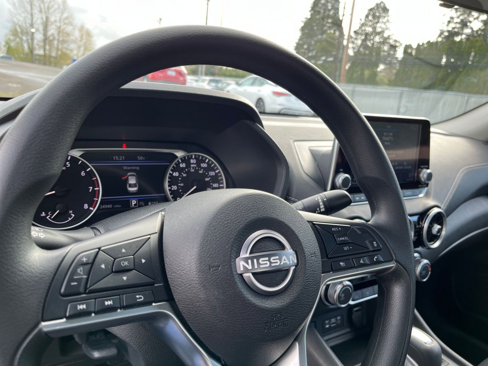 Used 2025 Nissan Sentra SV FWD image 25