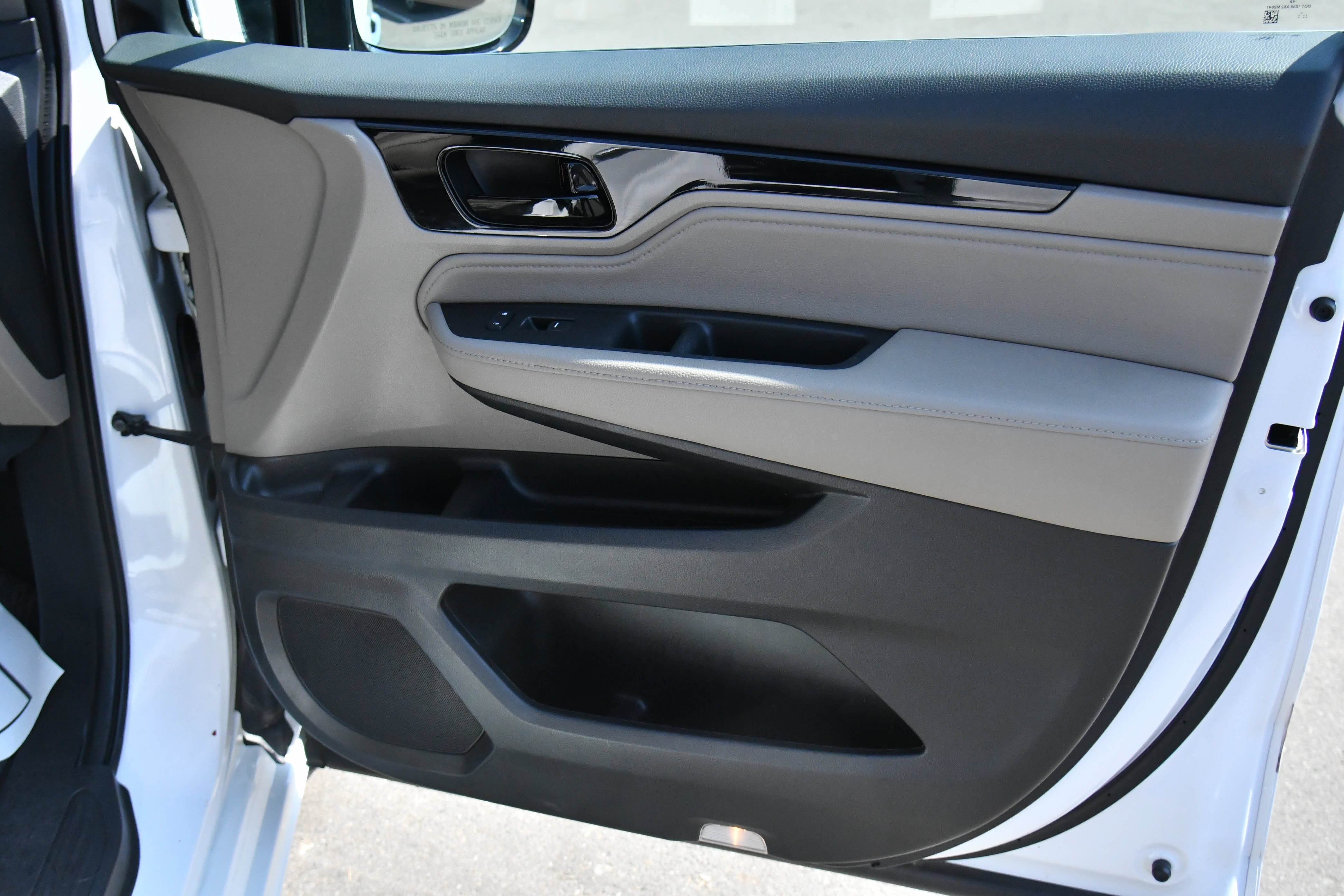 Used 2023 Honda Odyssey Elite image 55
