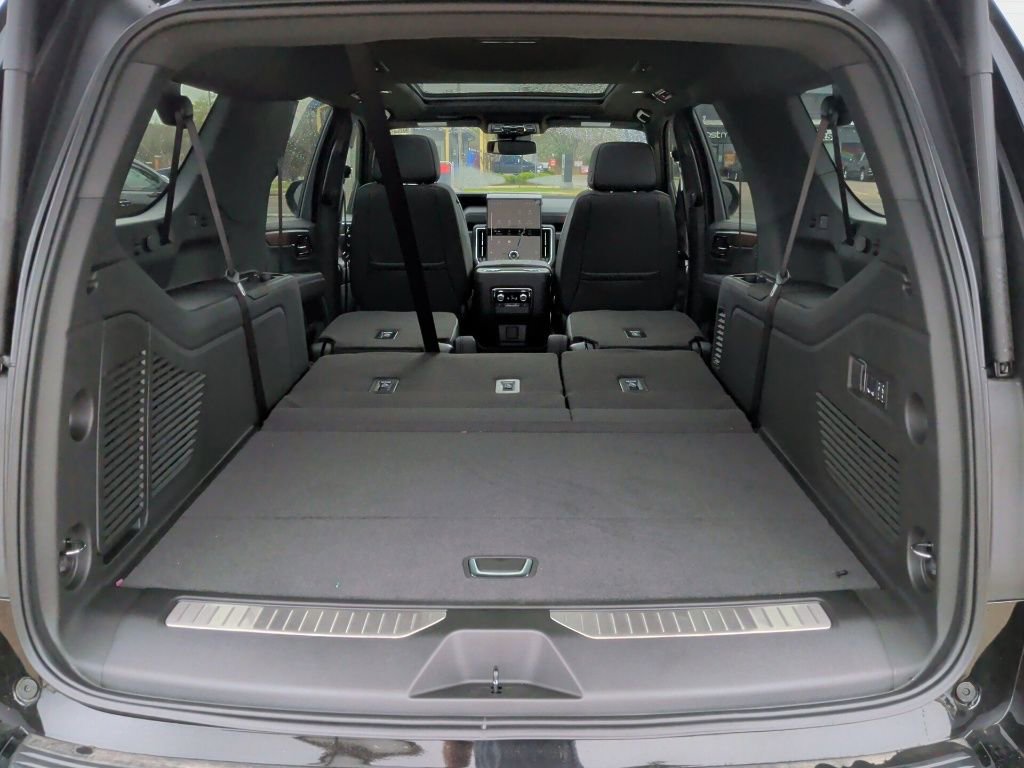 New 2026 GMC Yukon XL Denali w/ Sun & Power Step Package image 42