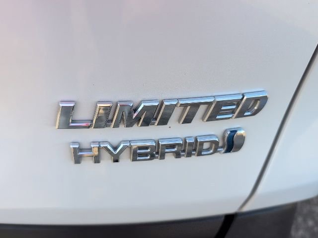 Used 2024 Toyota RAV4 Limited image 20