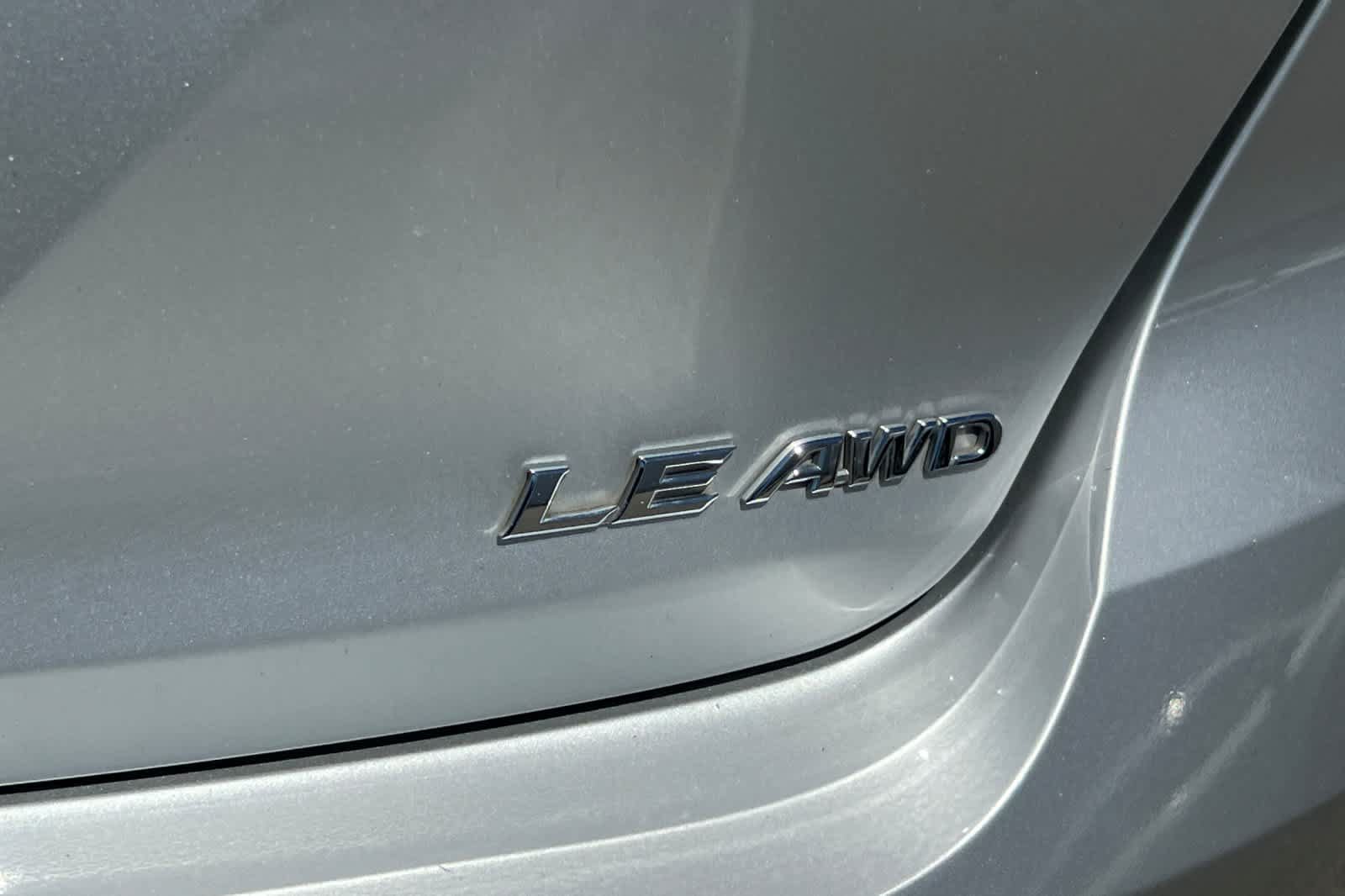 Used 2012 Toyota Venza LE AWD/4WD image 21