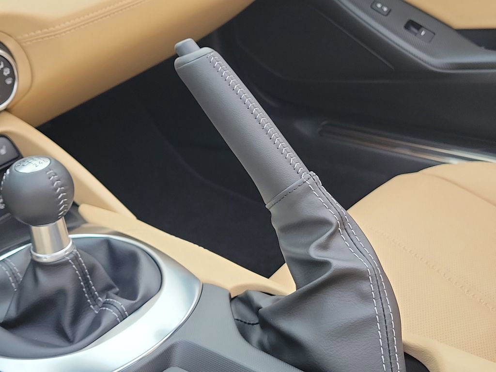 New 2025 MAZDA MX-5 Miata RF Grand Touring image 37