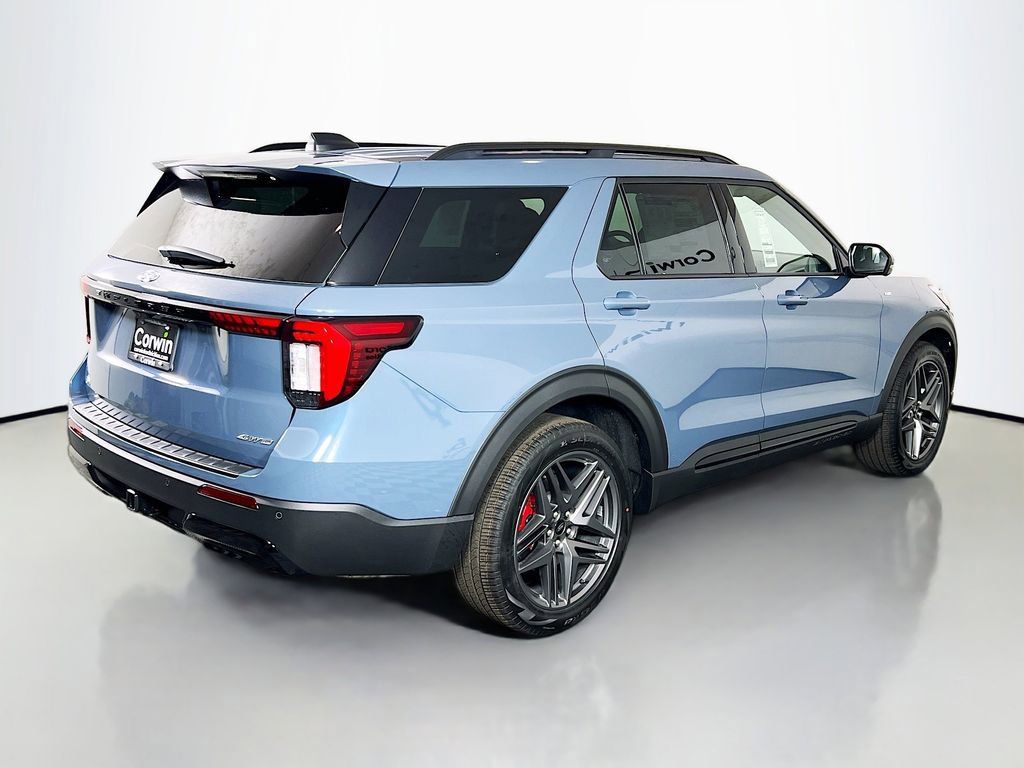New 2026 Ford Explorer ST-Line w/ ST-Line Street Pack image 16