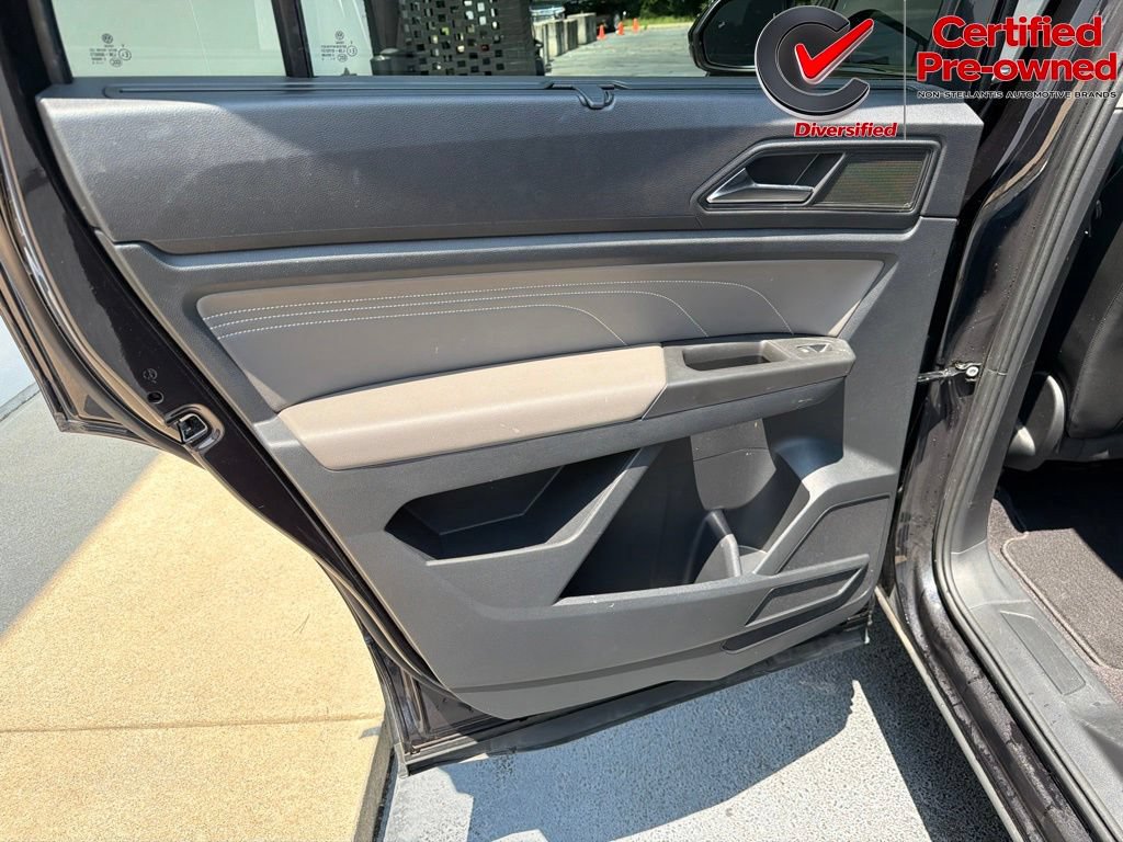 Used 2022 Volkswagen Atlas SE FWD image 40