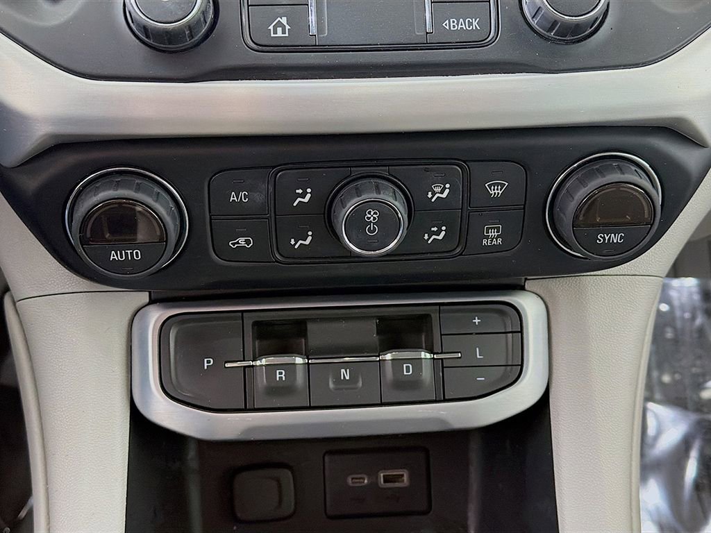 Used 2021 GMC Acadia SLE w/ Driver Convenience Package image 36