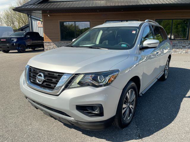 Used 2019 Nissan Pathfinder S AWD/4WD image 13