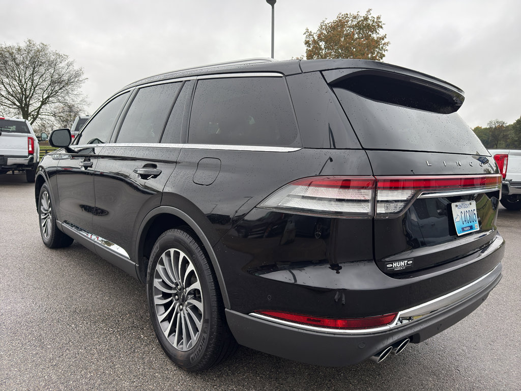Used 2022 Lincoln Aviator Reserve w/ Equipment Group 201A AWD/4WD image 7