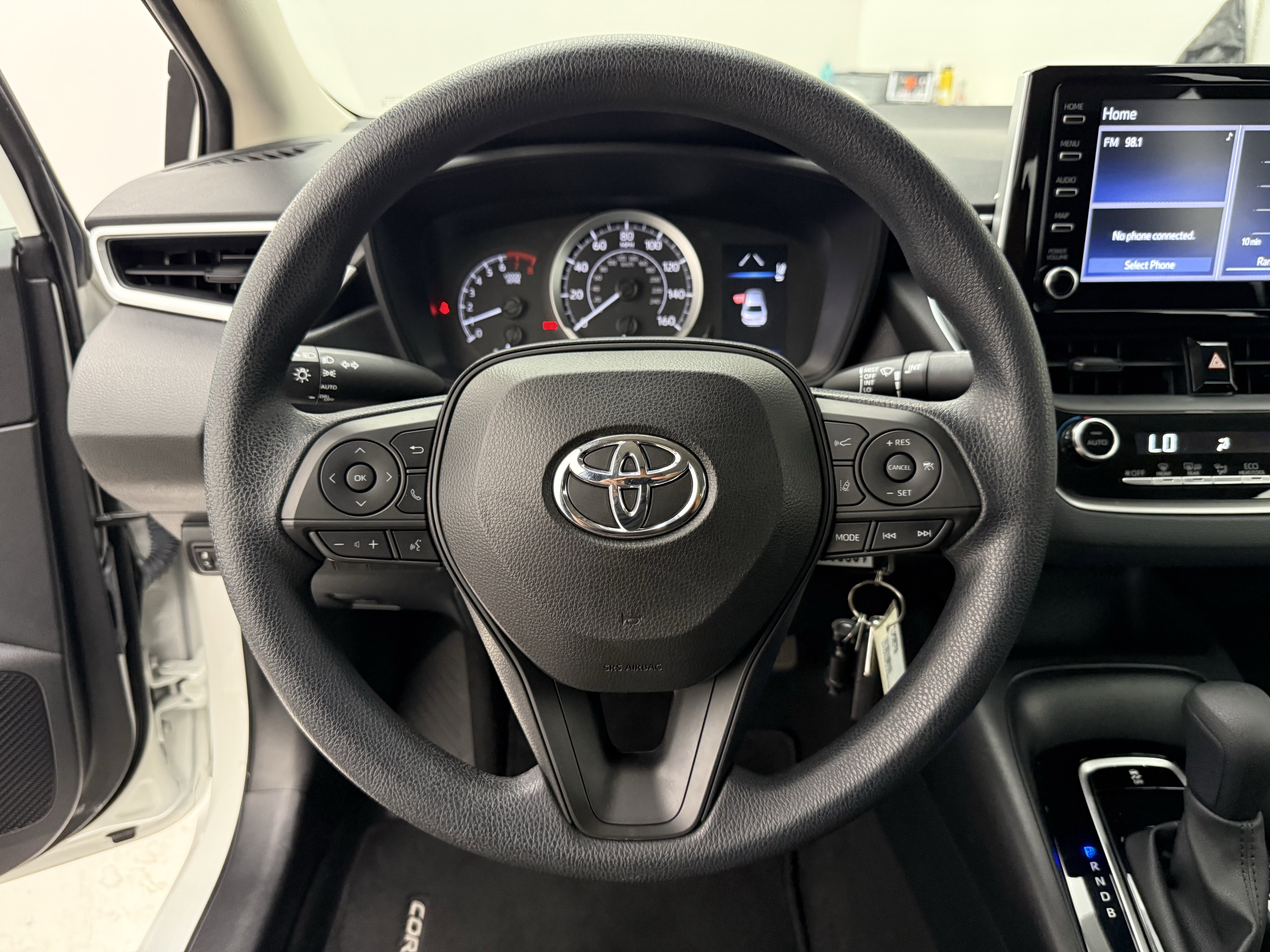 Used 2020 Toyota Corolla LE FWD image 14