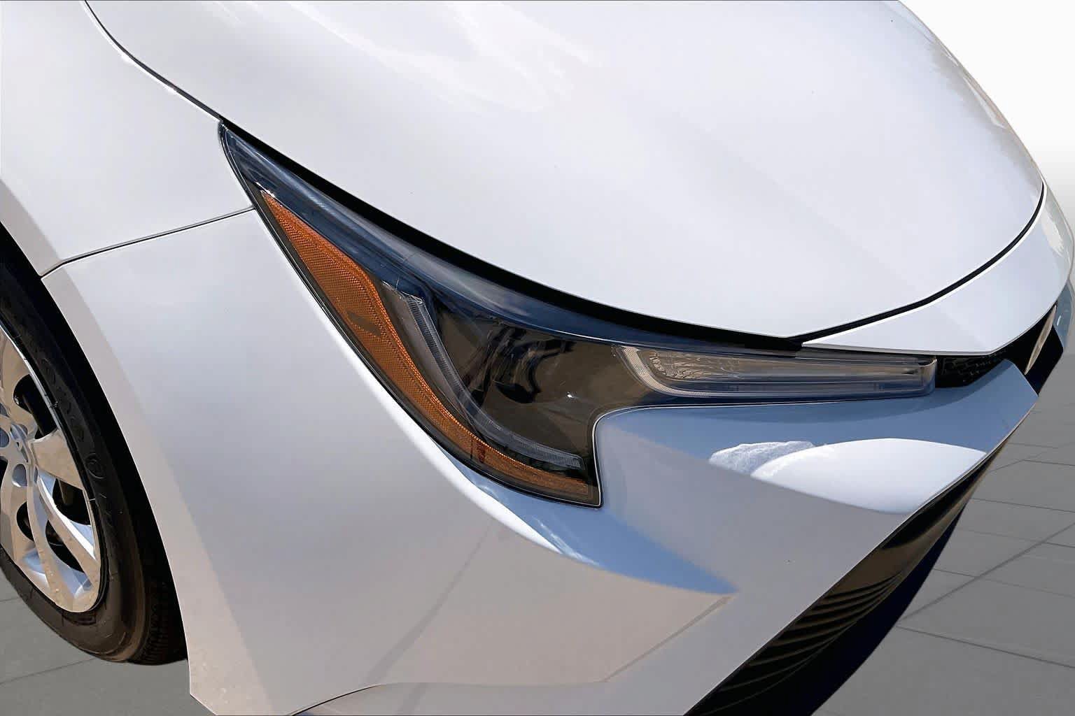 New 2027 Toyota Corolla LE FWD image 13