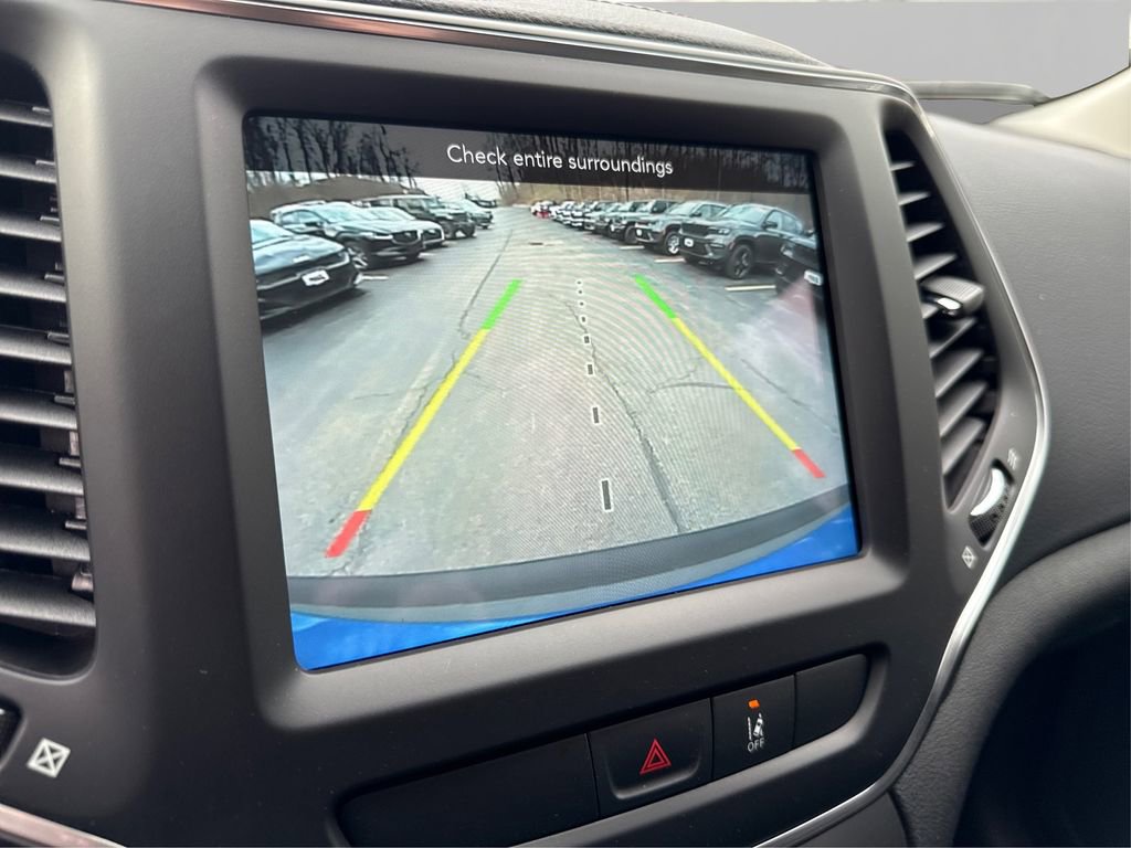 Used 2022 Jeep Cherokee Latitude Lux AWD/4WD image 30