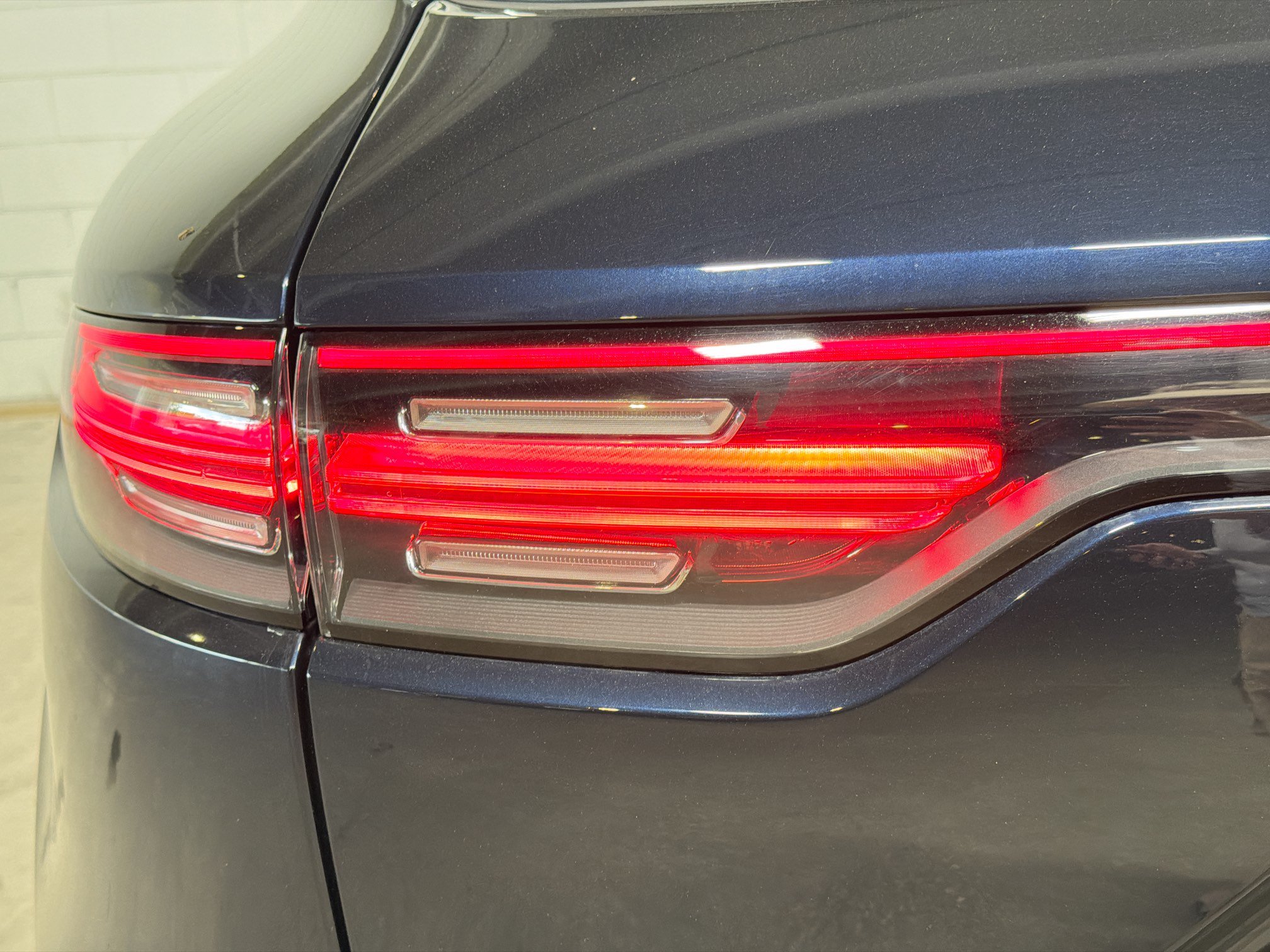 Certified 2020 Porsche Cayenne AWD/4WD image 11