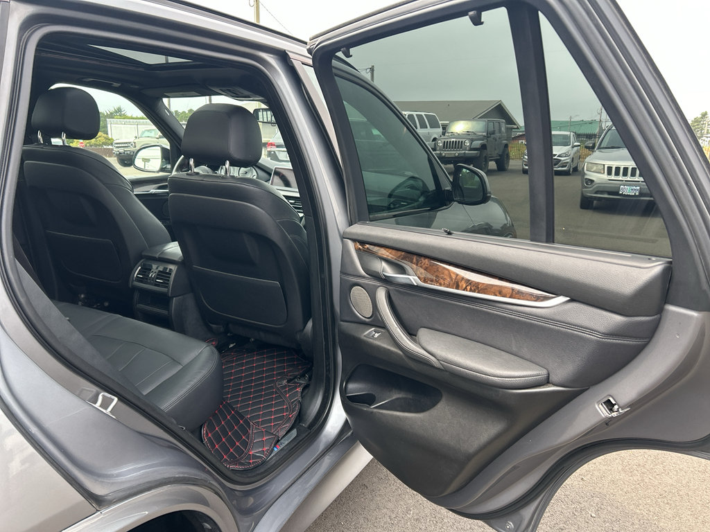 Used 2014 BMW X5 xDrive35i AWD/4WD image 31