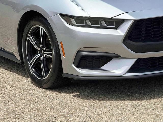 Used 2024 Ford Mustang Premium RWD image 8