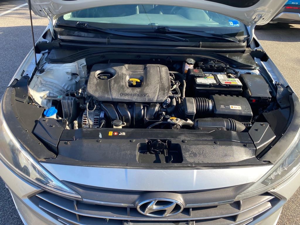 Used 2019 Hyundai Elantra SEL w/ Cargo Package FWD image 16