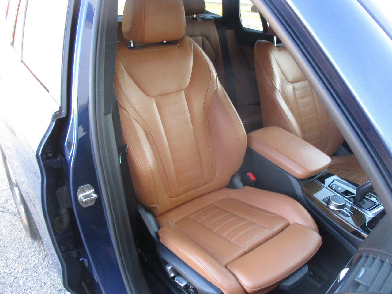 Used 2020 BMW X3 xDrive30i w/ Premium Package image 18