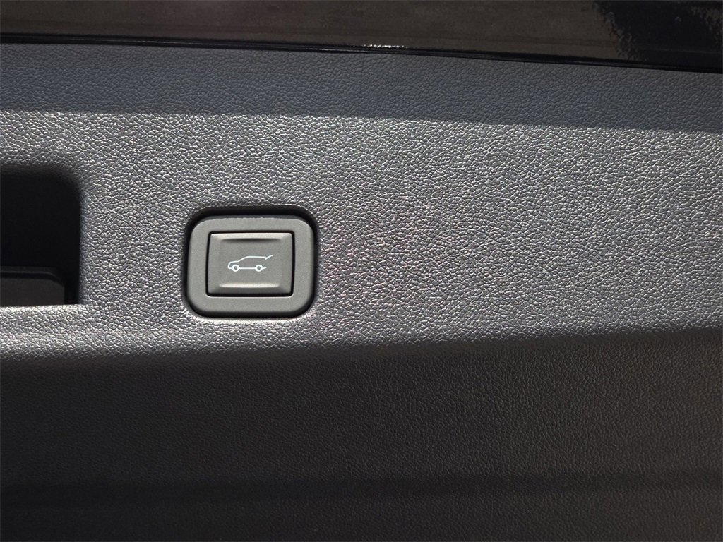 New 2026 Buick Enclave Avenir w/ Super Cruise Package image 14