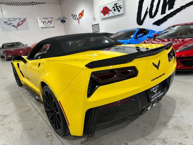 Used 2018 Chevrolet Corvette Grand Sport RWD image 3
