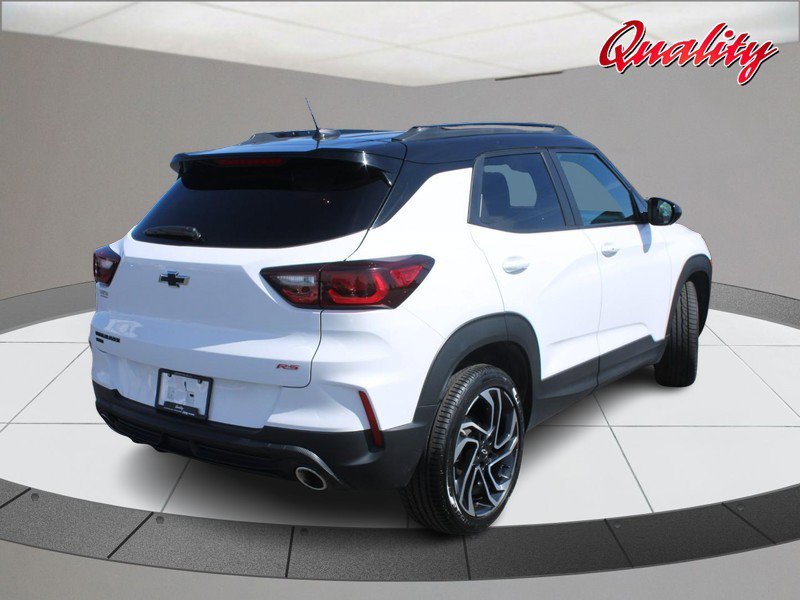 Used 2024 Chevrolet TrailBlazer RS AWD/4WD image 3