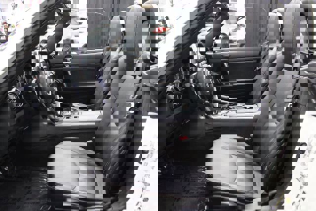 Used 2014 MAZDA MX-5 Miata Grand Touring w/ Premium Package image 11