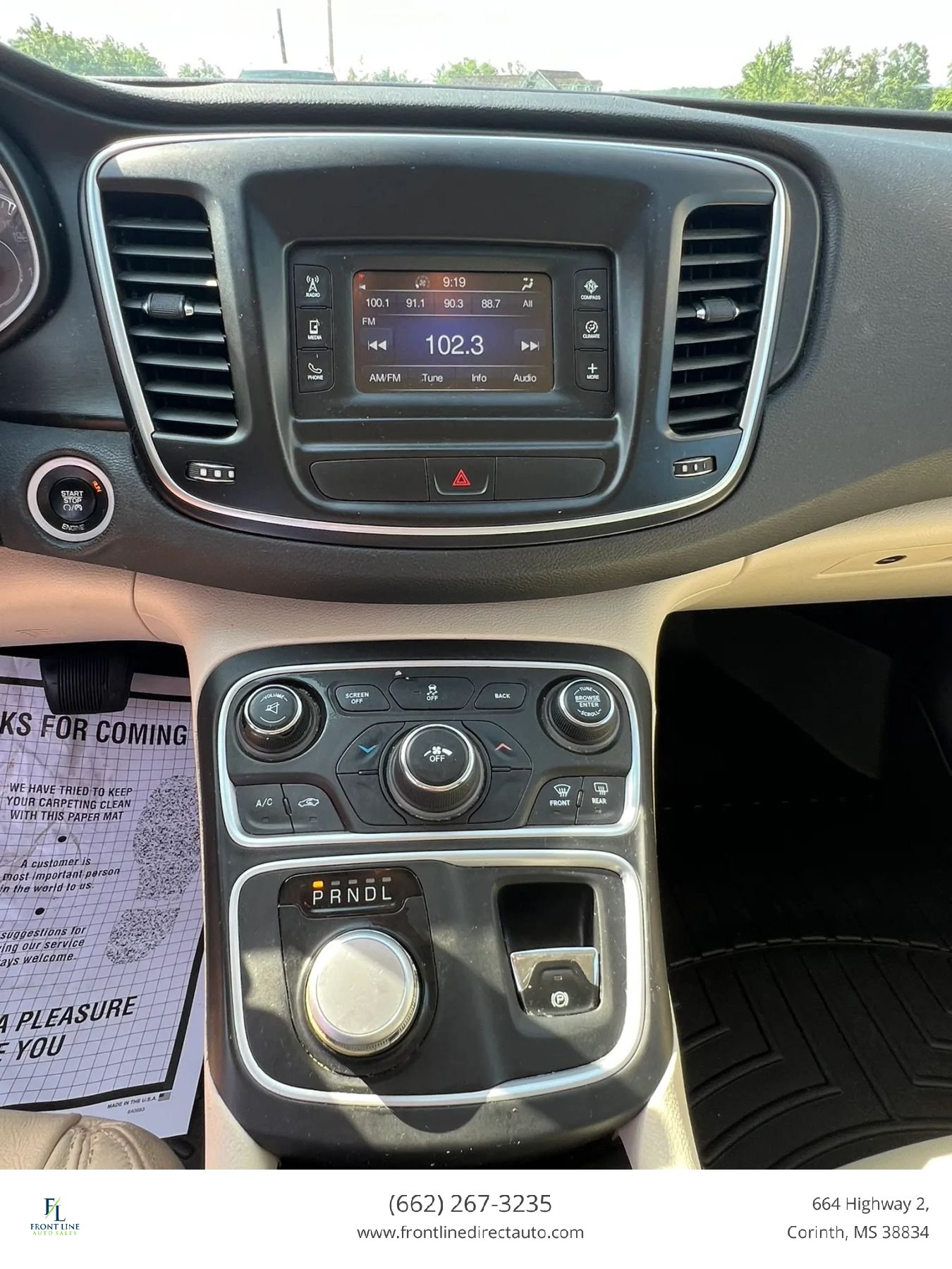 Used 2015 Chrysler 200 Limited FWD image 18