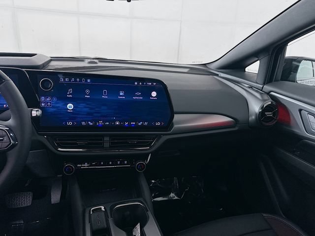 New 2025 Chevrolet Equinox EV RS w/ Active Safety Package 3 AWD/4WD image 27