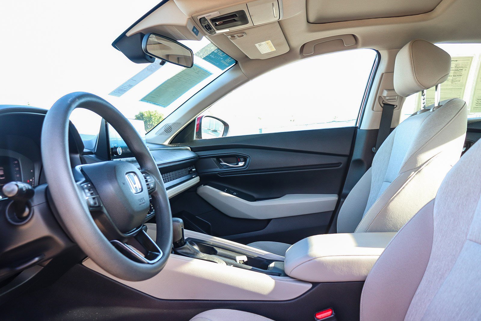 Certified 2023 Honda Accord EX image 18