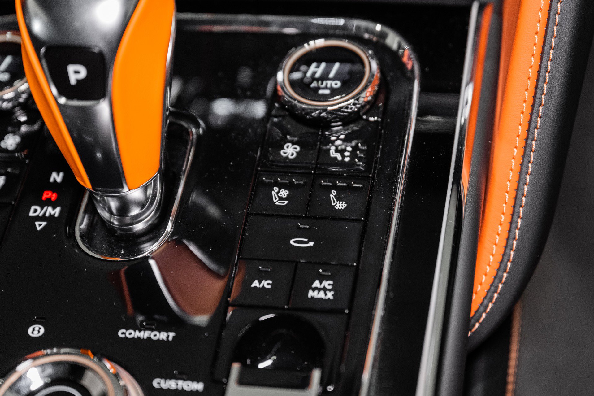 New 2026 Bentley Flying Spur Plug-In Hybrid image 46