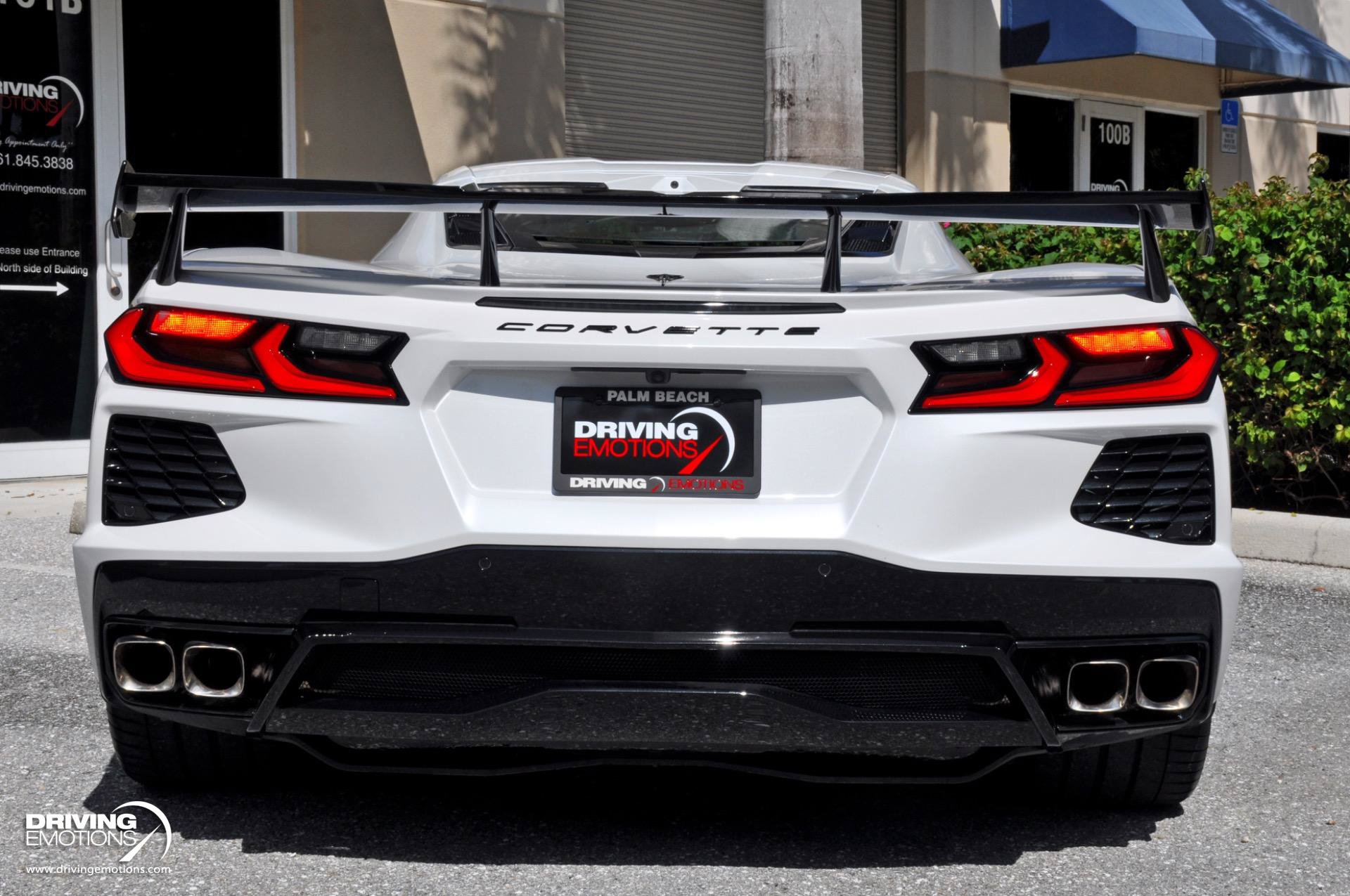 Used 2023 Chevrolet Corvette Stingray Premium Cpe w/ Z51 Performance Package RWD image 23