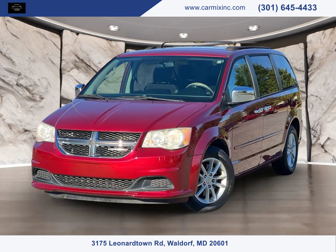 Used 2014 Dodge Grand Caravan SXT image 1