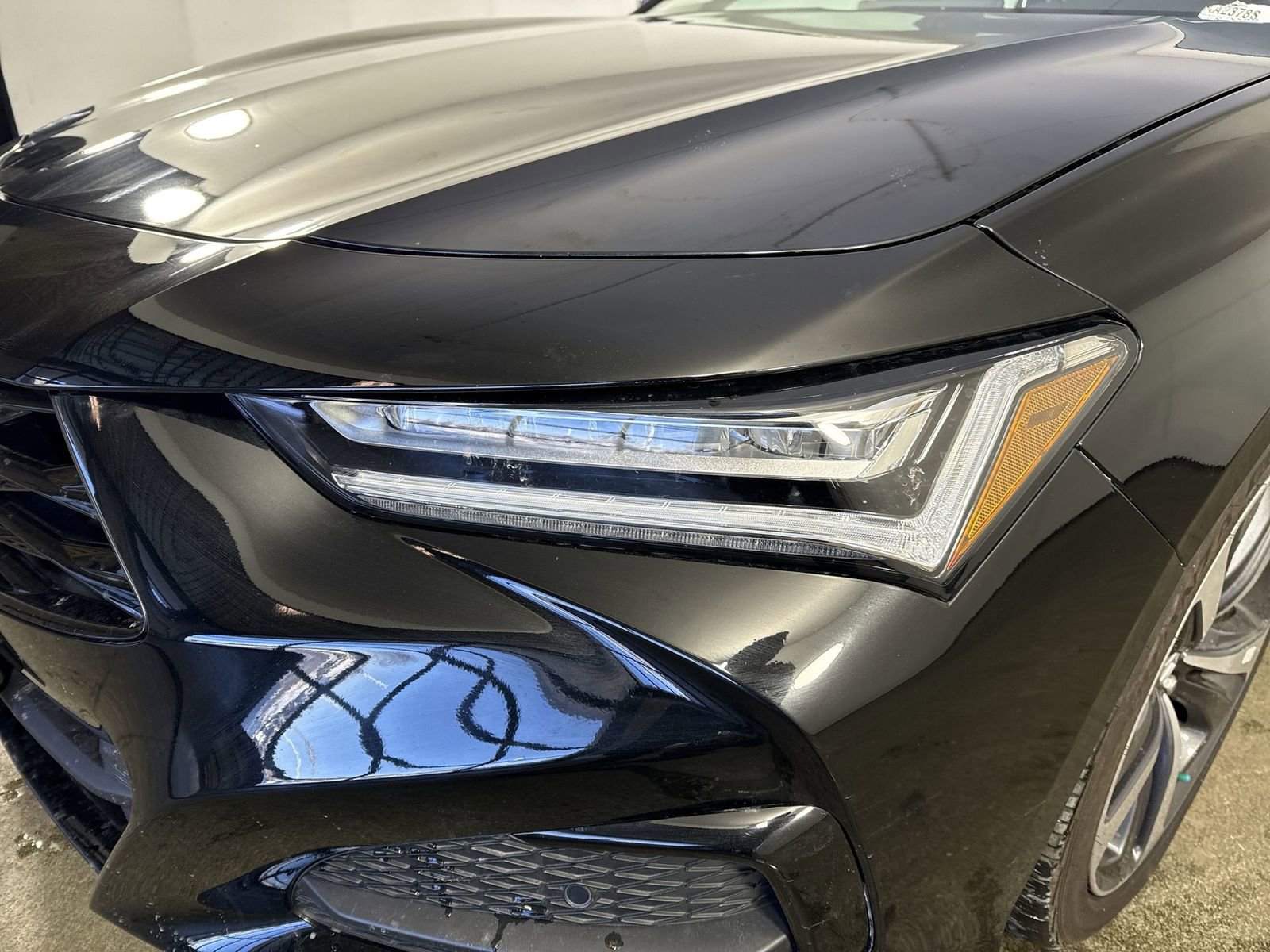 Certified 2024 Acura TLX w/ Technology Package image 29