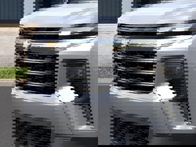 New 2026 Chevrolet Traverse LT w/ Driver Confidence Package FWD image 13