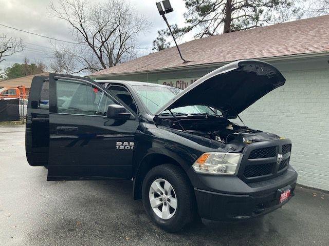 Used 2016 RAM 1500 Tradesman w/ Popular Equipment Group image 9