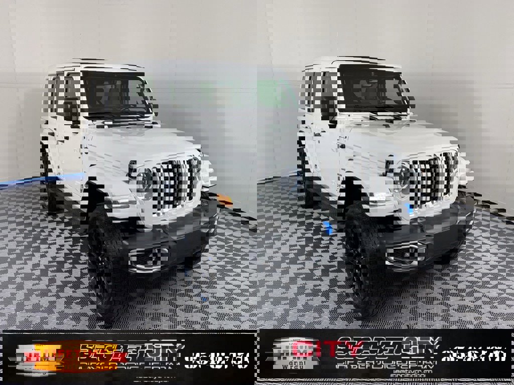 Used 2023 Jeep Wrangler Unlimited Sahara w/ Cold Weather Group