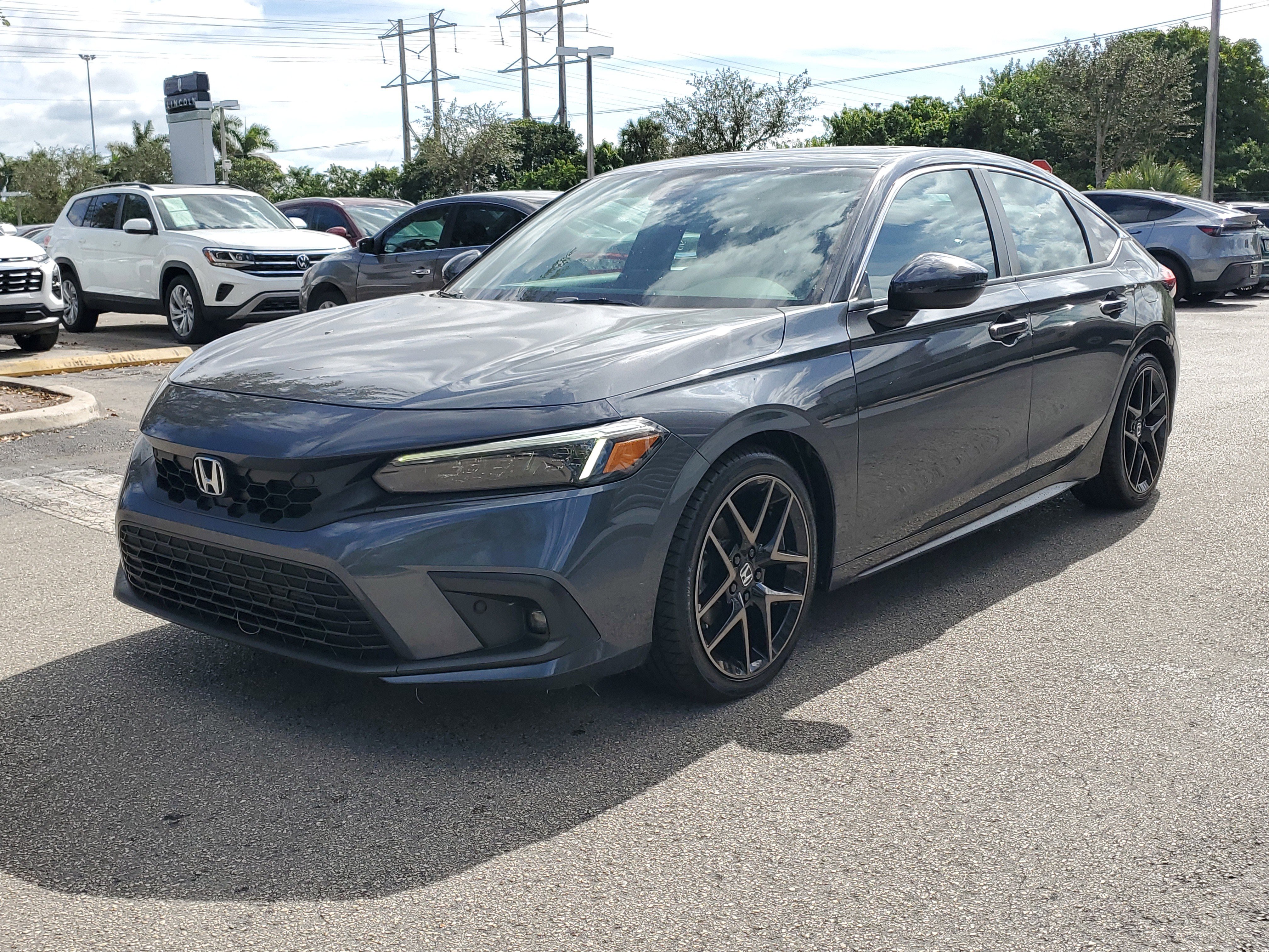 Used 2022 Honda Civic Sport Touring image 3