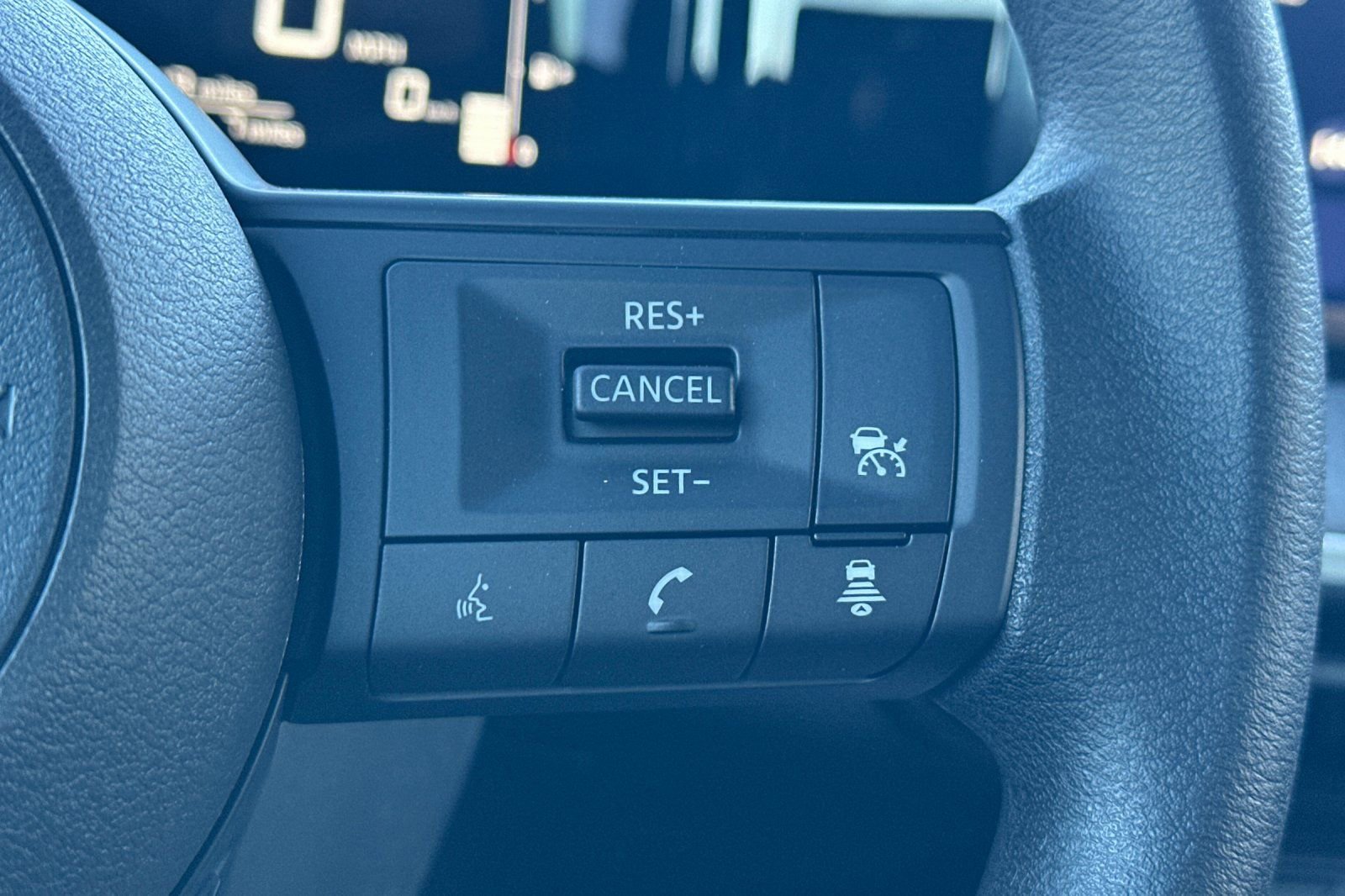 New 2026 Nissan Kicks S image 27