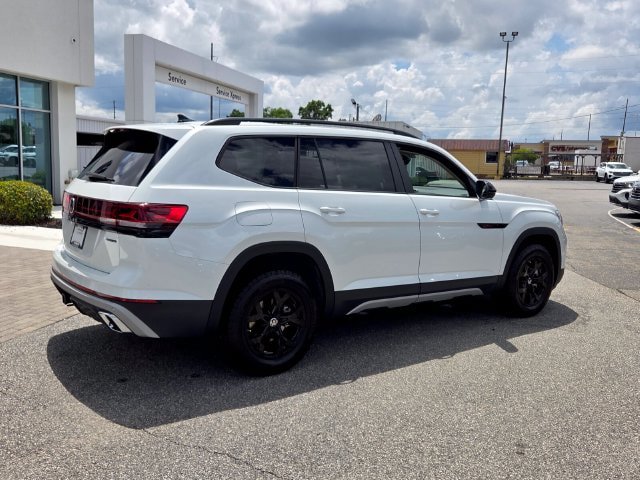New 2026 Volkswagen Atlas Peak Edition AWD/4WD image 16