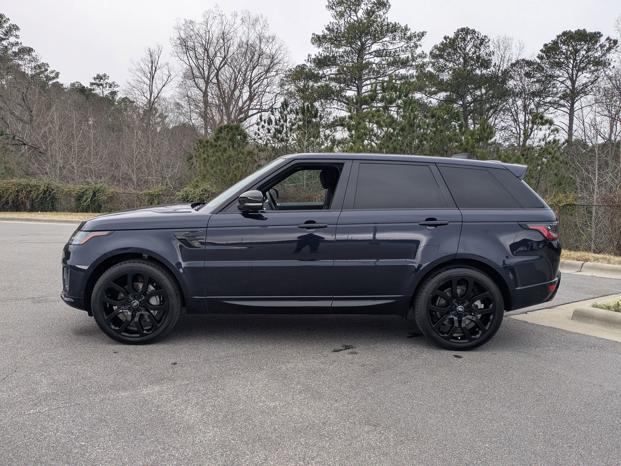 Used 2022 Land Rover Range Rover Sport HSE Silver Edition image 8