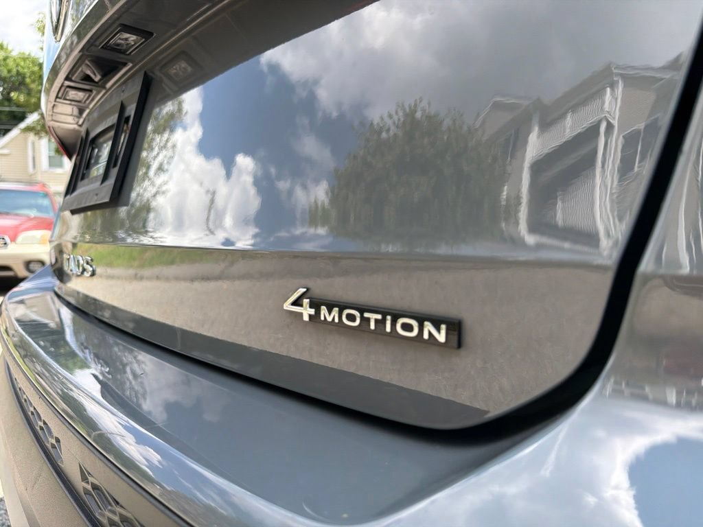 Used 2022 Volkswagen Taos SE AWD/4WD image 11