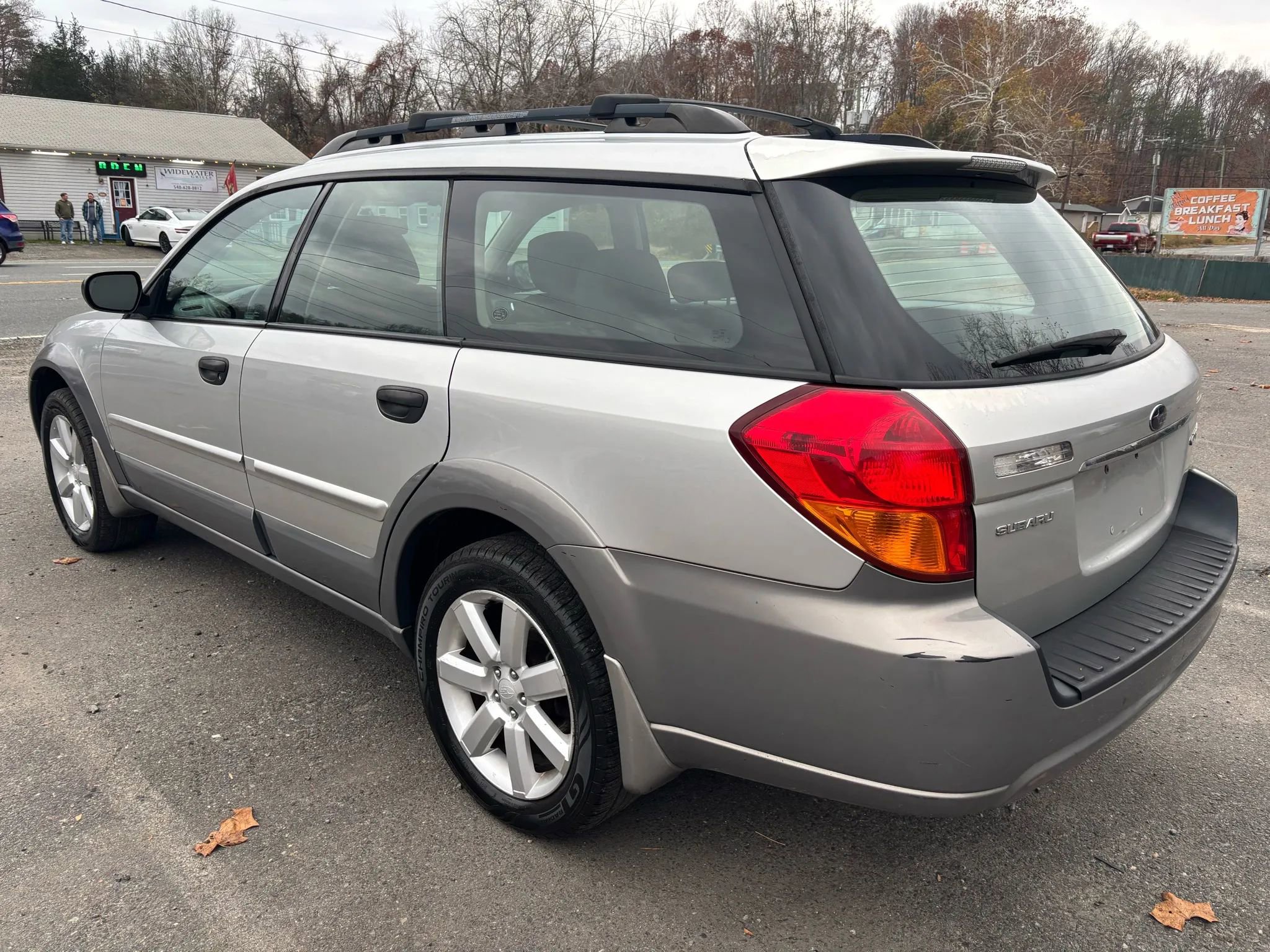 Used 2007 Subaru Outback 2.5i image 7