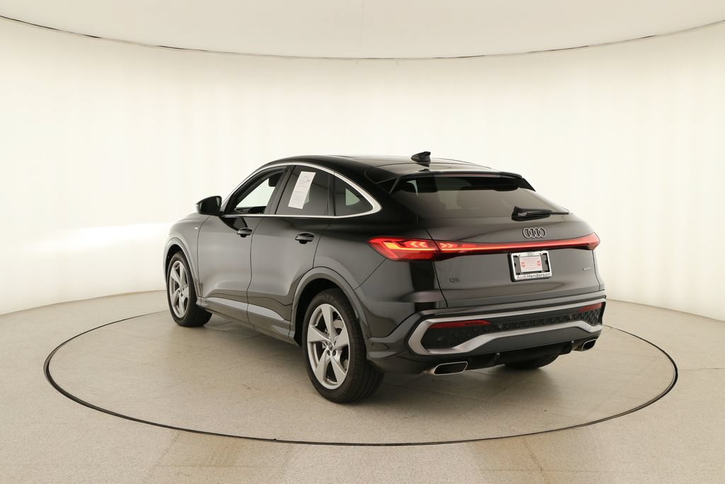 Certified 2025 Audi Q5 Prestige w/ 20" Wheel Package AWD/4WD image 4