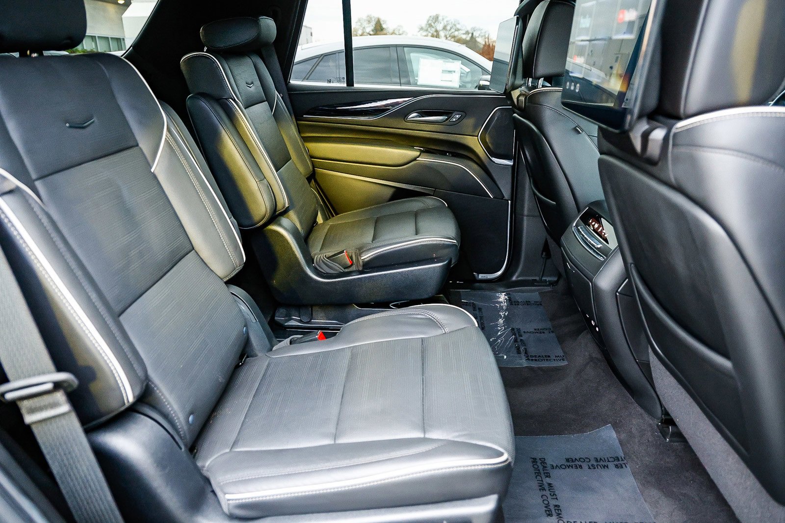 Used 2023 Cadillac Escalade Sport image 18