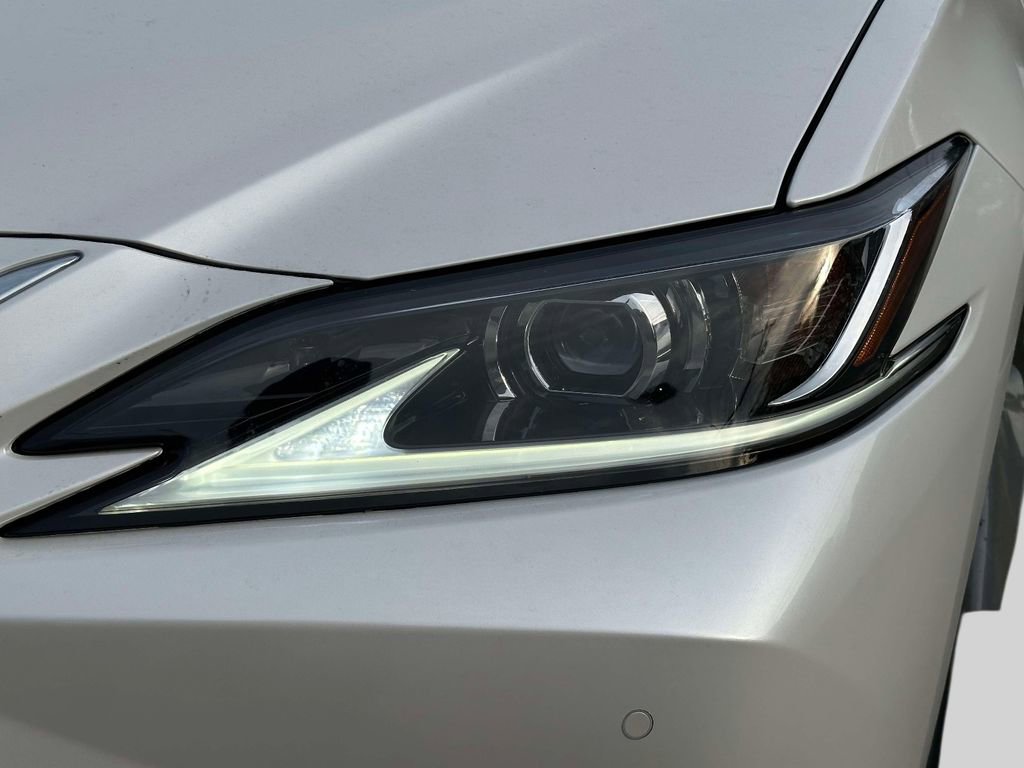 New 2025 Lexus ES 350 w/ Premium Package image 8