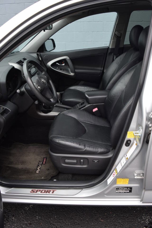 Used 2012 Toyota RAV4 Sport w/ Premium Pkg AWD/4WD image 18