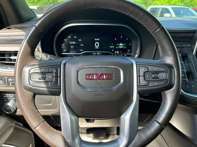 Used 2023 GMC Yukon SLT AWD/4WD image 30